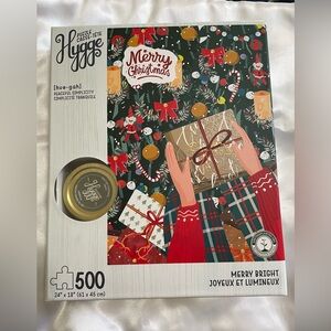 NWT: PUZZLES: Holiday Puzzle Set